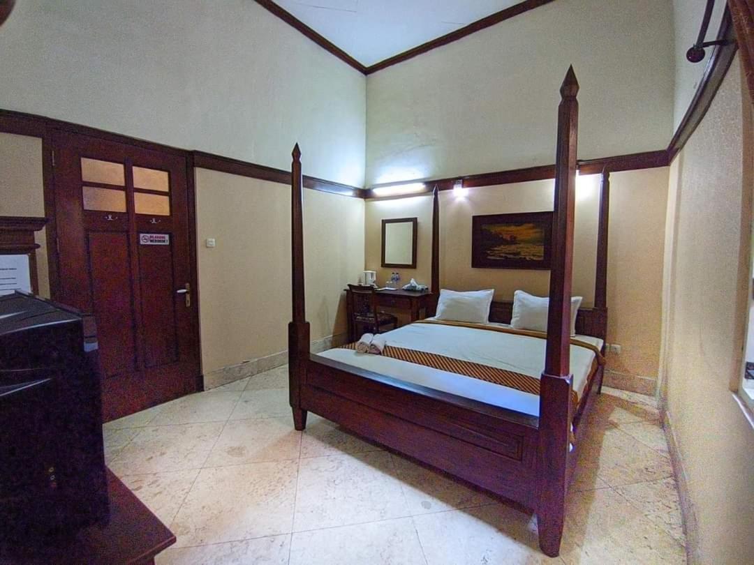 Guest House Teras Solo Syariah מראה חיצוני תמונה