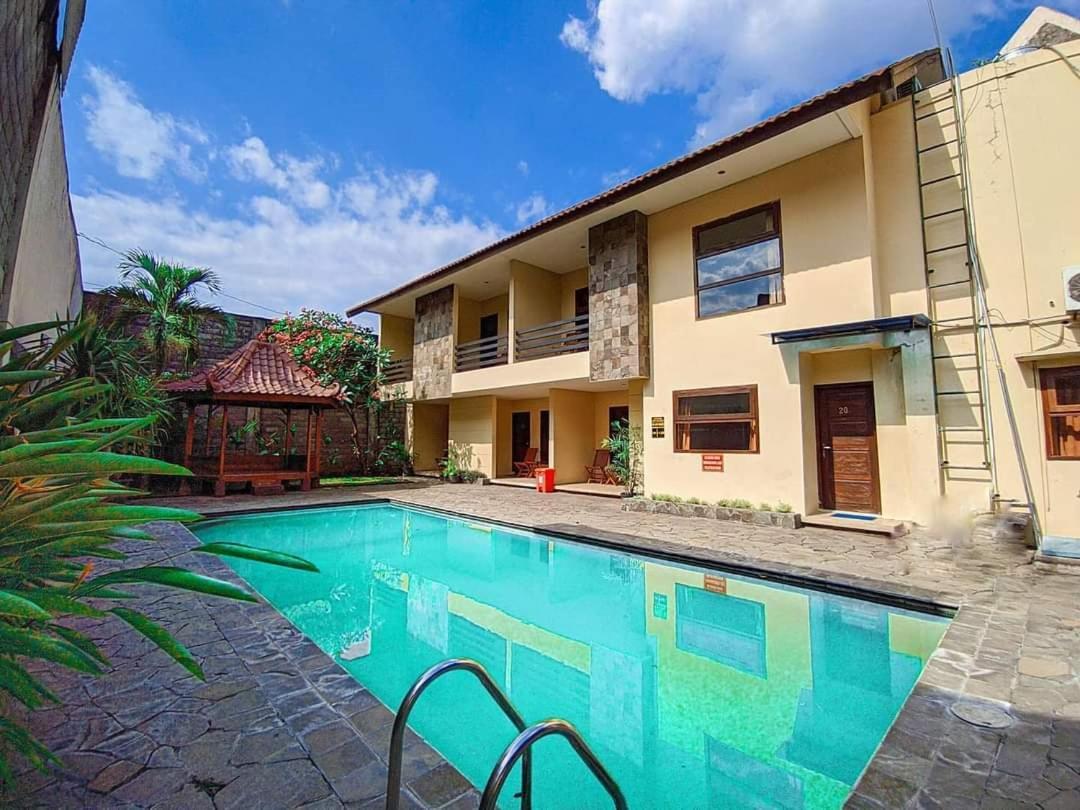 Guest House Teras Solo Syariah מראה חיצוני תמונה